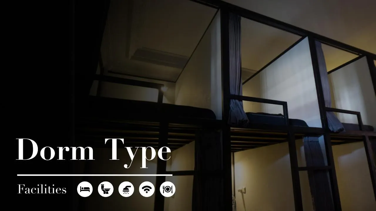 Sunshot Hostel Legian Endonezya